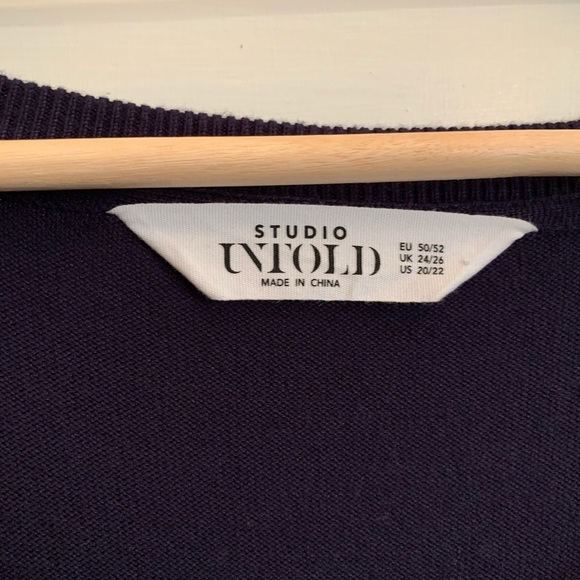 Studio Untold Navy scoop neck sweater, sparkly - Picture 2 of 7